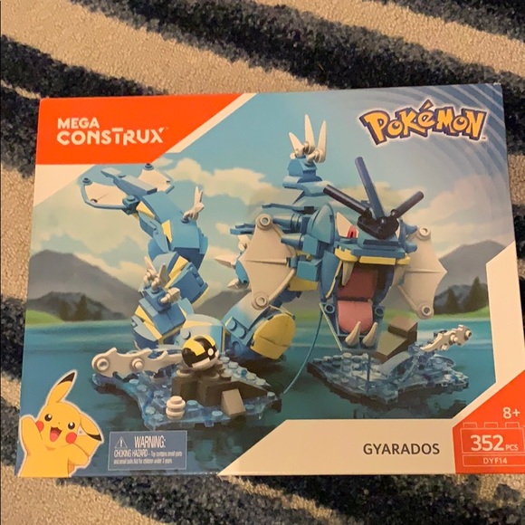 mega construx pokemon gyarados building set